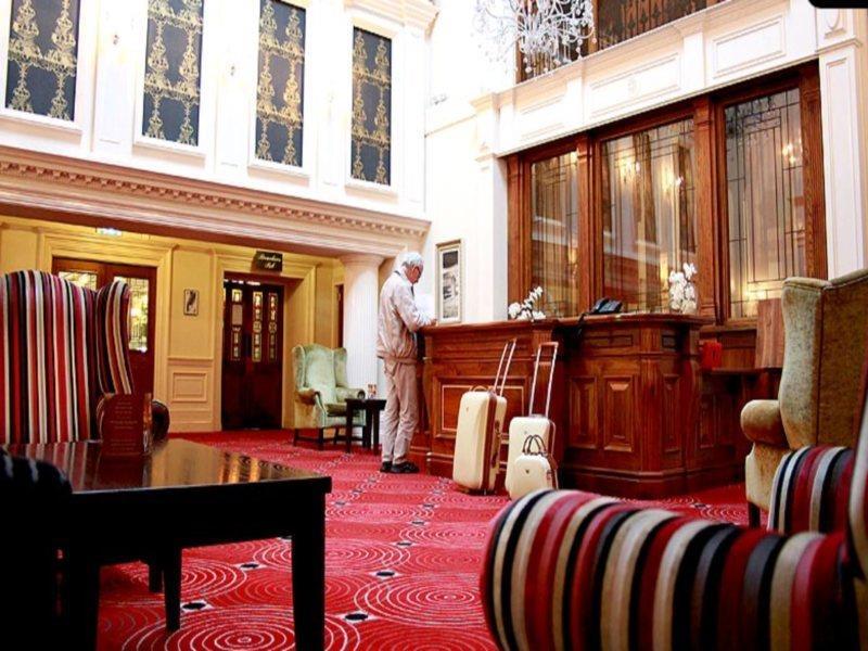 Temple Gate Hotel Ennis Kültér fotó