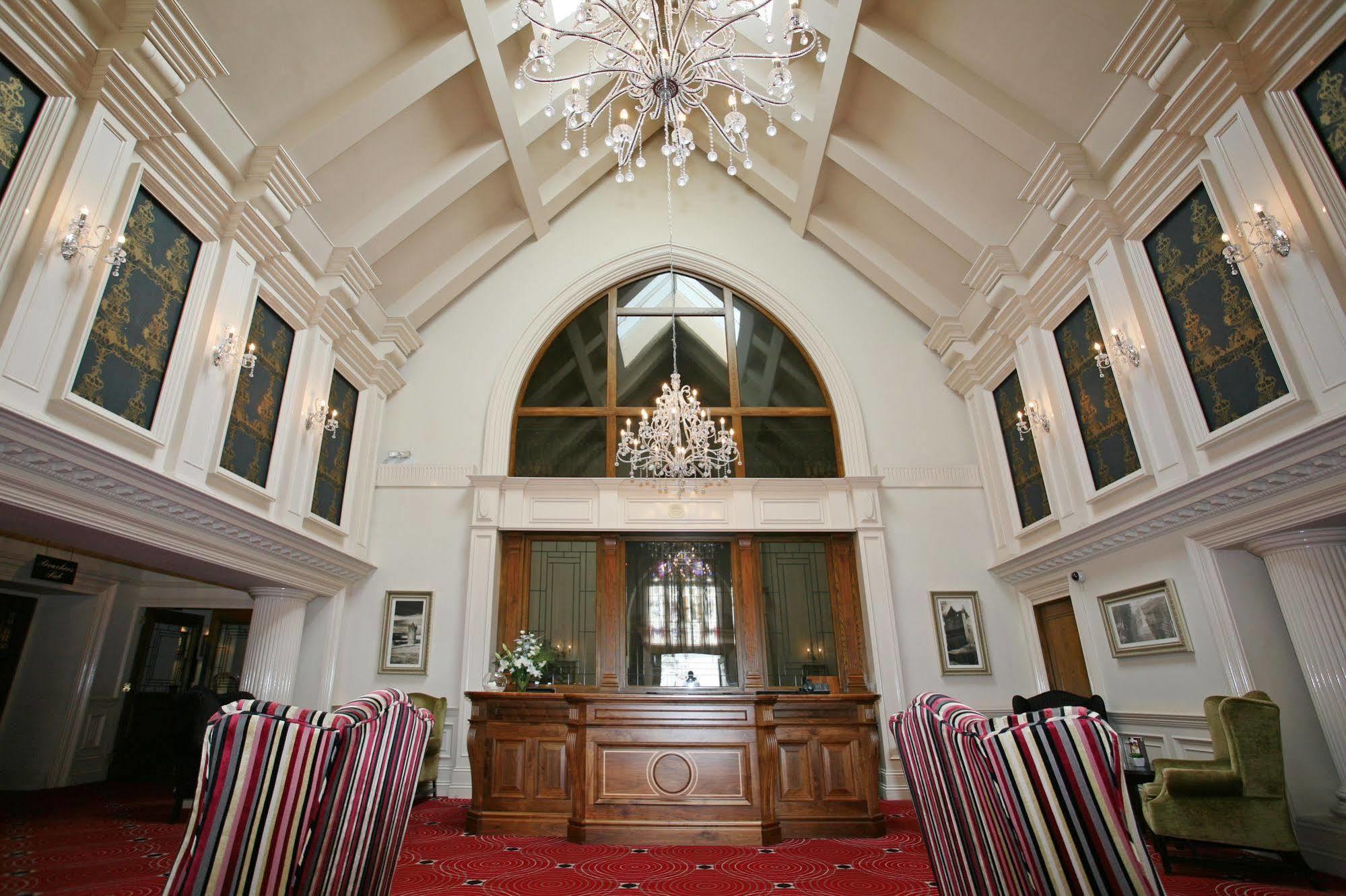 Temple Gate Hotel Ennis Kültér fotó